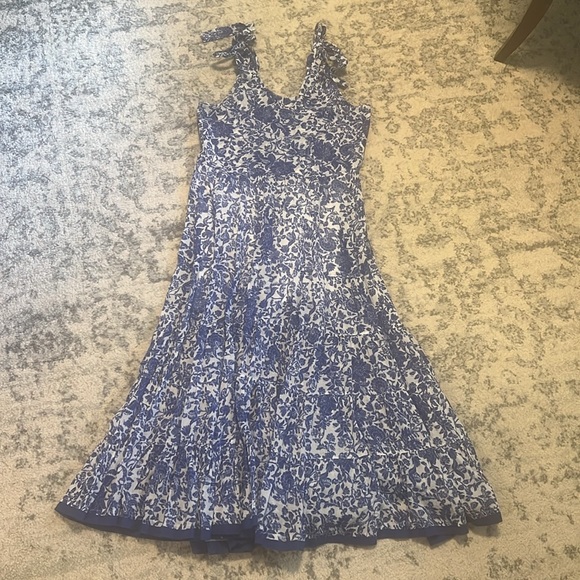 Free People Kikas Printed Midi Dress in Blue and White Floral - Picture 9 of 11